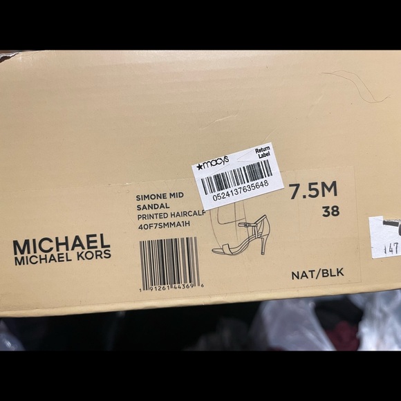 Michael Kors - Picture 6 of 7